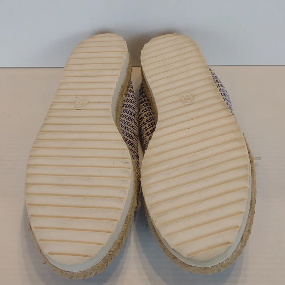 Universal Thread Joelle Blue White Stripe Laces Cotton Weave Espadrille Sneaker